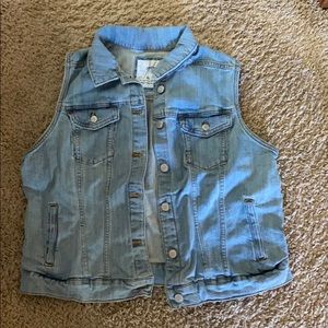 jean vest